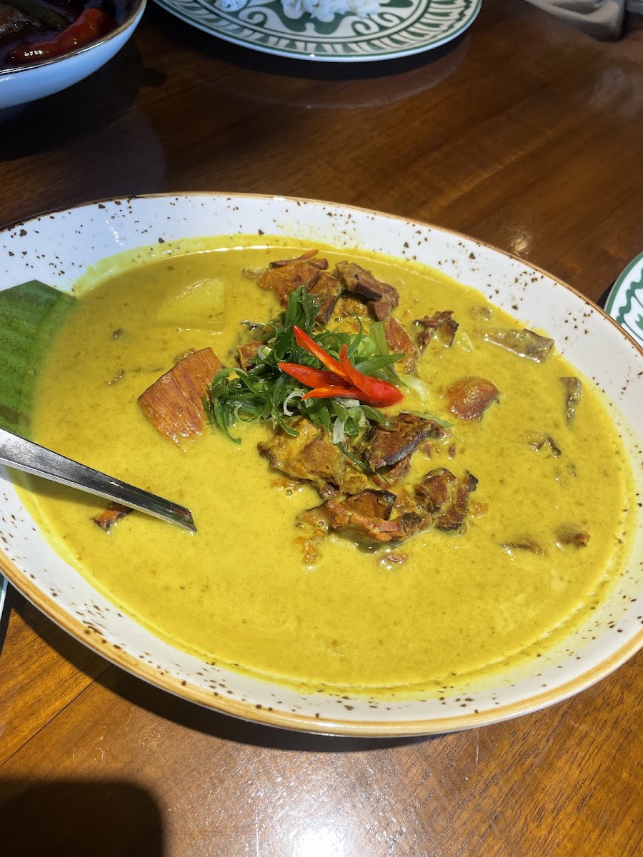 Laksa served at Peria TTDI in Taman Tun Dr Ismail Kuala Lumpur